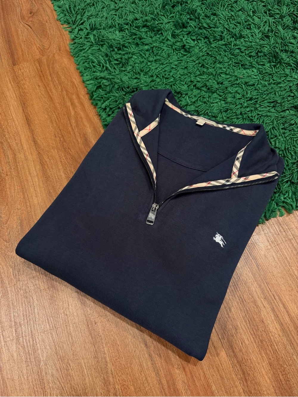 Burberry - Quarter Zip - Navy - Size M - Preowned